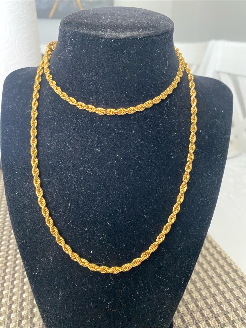 Elegant Gold-Tone Rope Necklace